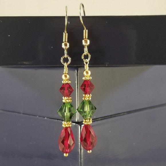 ***SOLD*** Red and Green Swarovski & Sterling Earrings - Picture 7 of 11